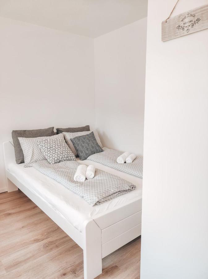 Studio Apartment Sanya Lublana Zewnętrze zdjęcie
